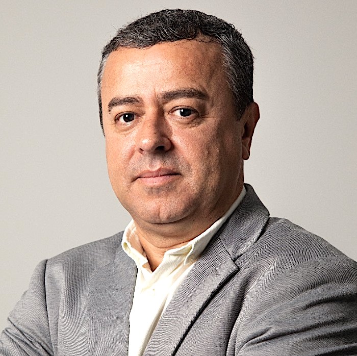 Roberval Tavares