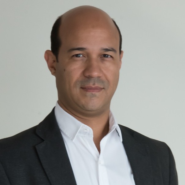 Glauber Faquineli Fernandes